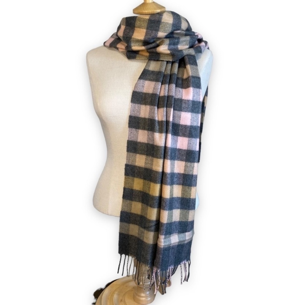 Aritizia TNA - Camel/ Pink Check Scarf - 16X70" - FRANCE